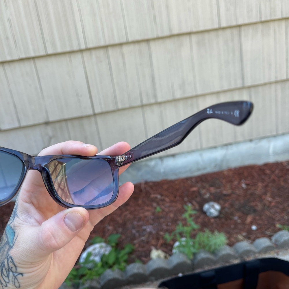 Ray Bans - Picture 5 of 5